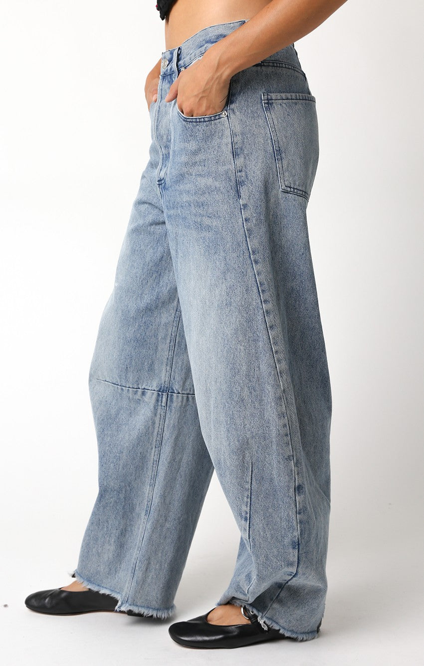 Astrid Denim Barrel Jeans