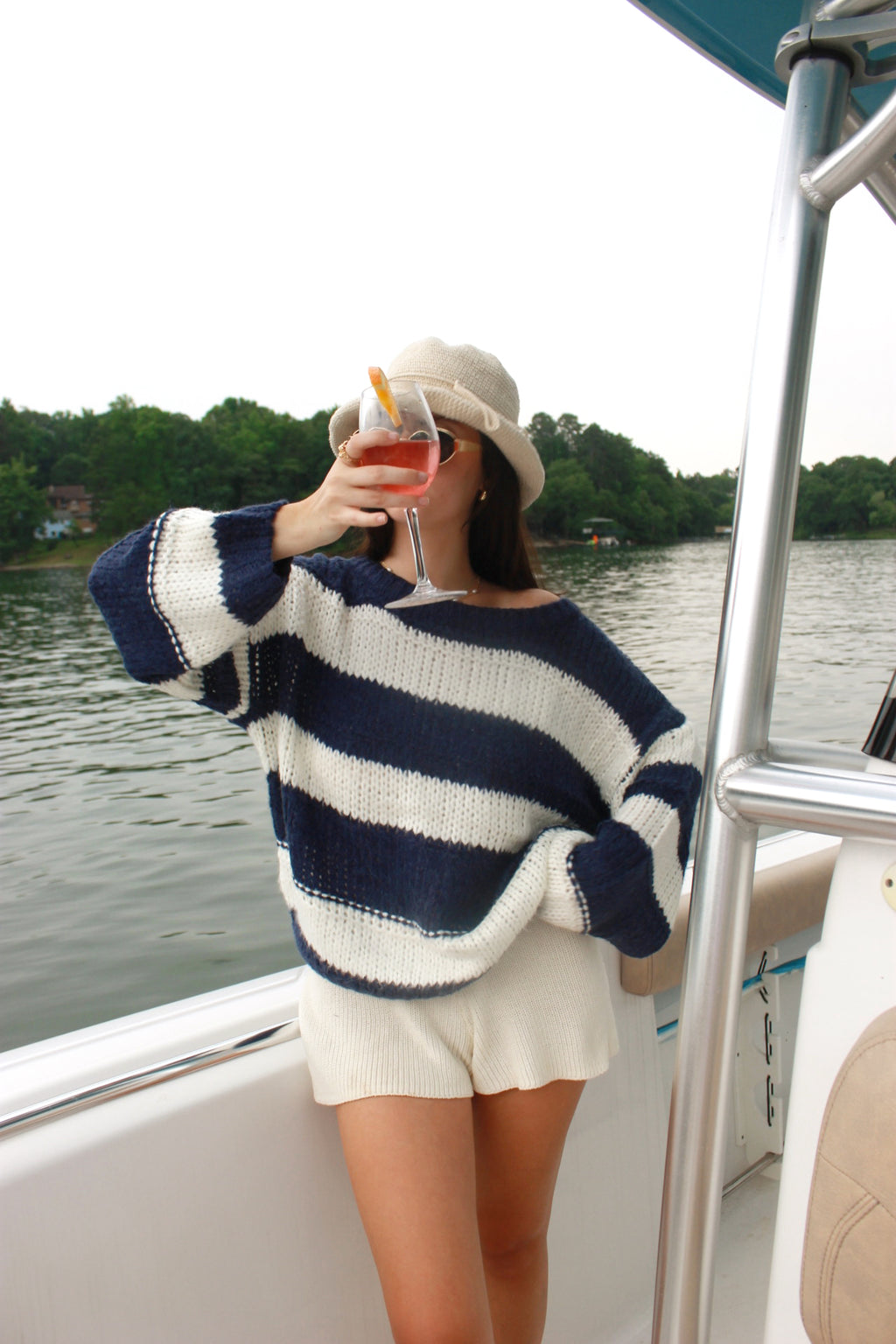 Nantucket Cable Knit Sweater - Navy