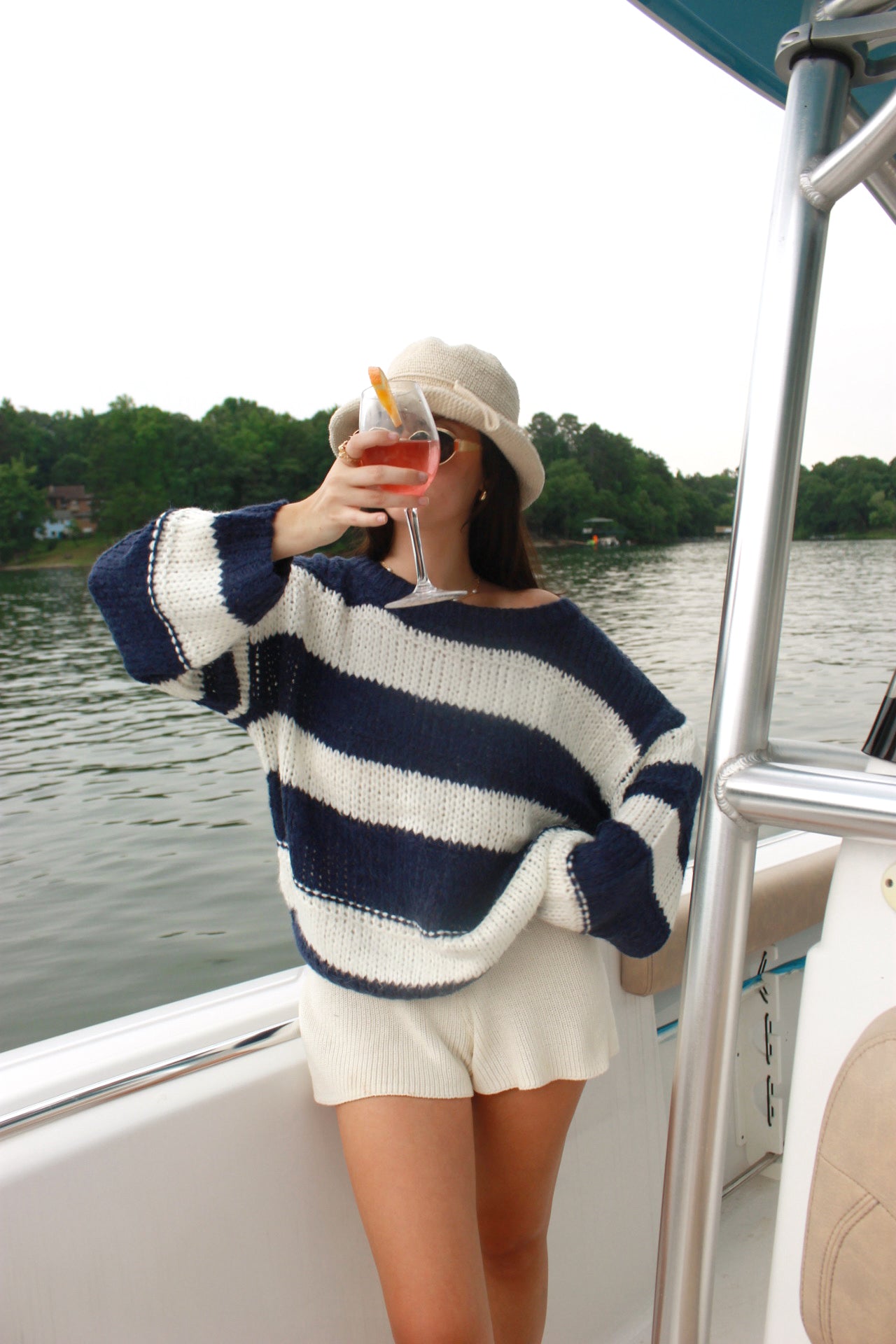 Nantucket Cable Knit Sweater - Navy